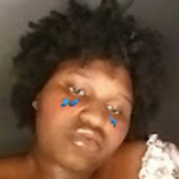 Meet your Posher, Mauri - Picture 1 of 1